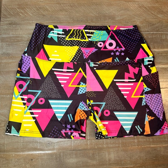80s 90s retro colorful yoga workout athletic shorts with side pockets - Picture 2 of 5